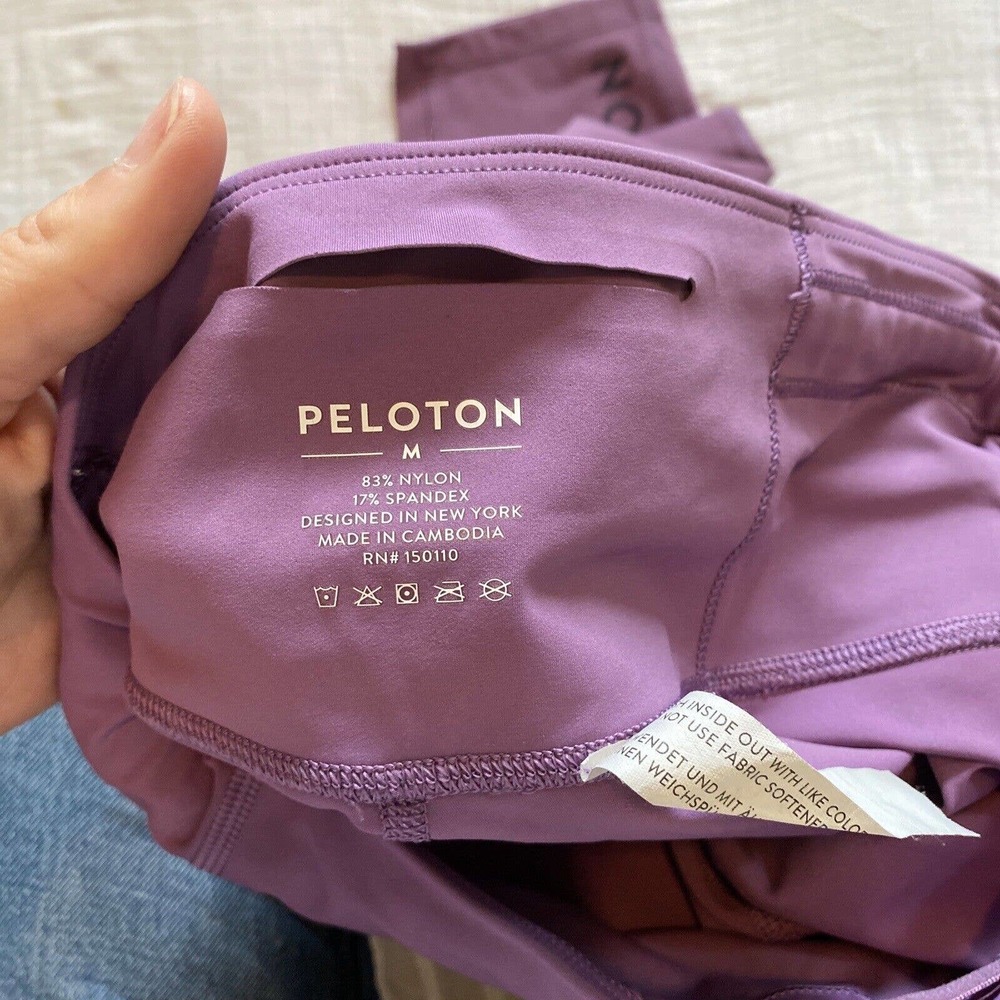Women's Purple Sports Bra and Leggings Set - Picture 10 of 13